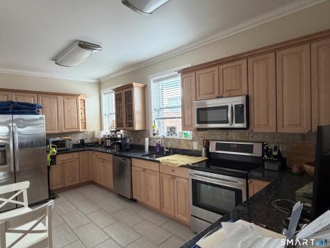 153 Bank Street New London CT 06320
