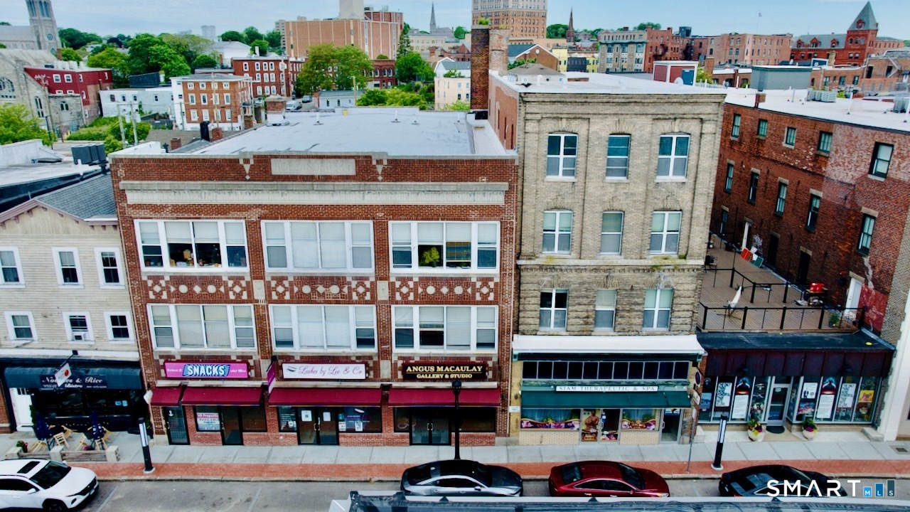 153 Bank Street New London CT 06320