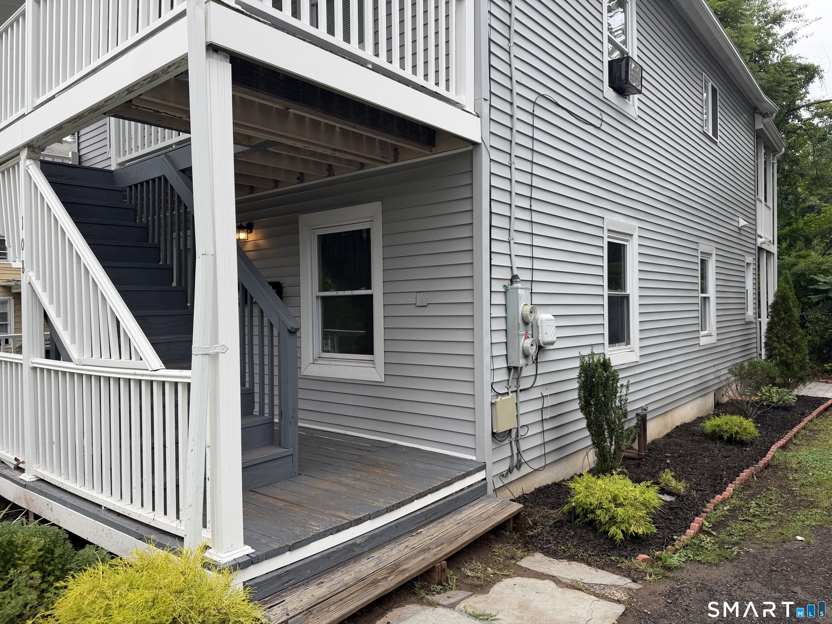 108 Maple Street Middletown CT 06457