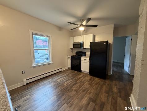108 Maple Street Middletown CT 06457