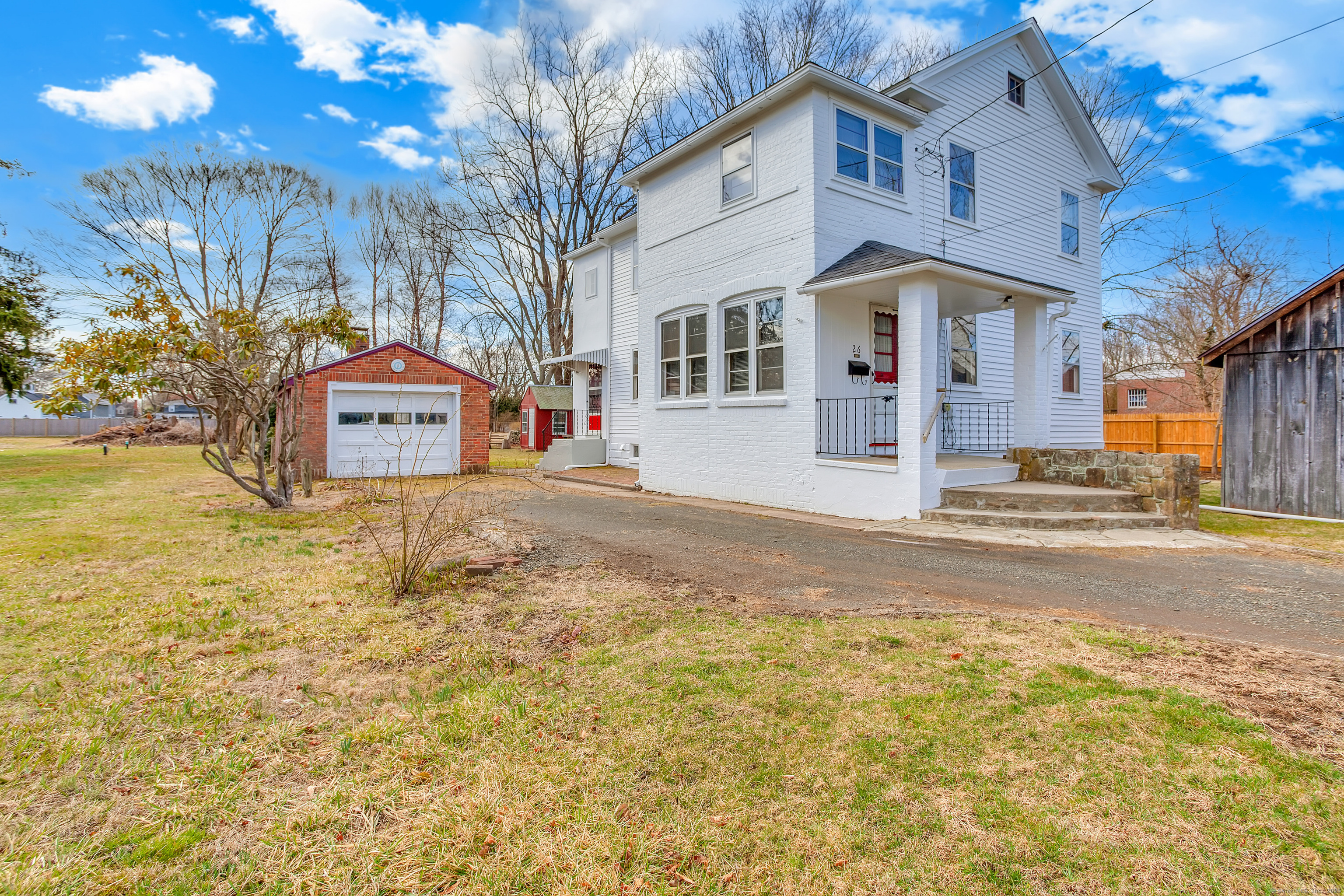 26 Water Street Guilford CT 06437