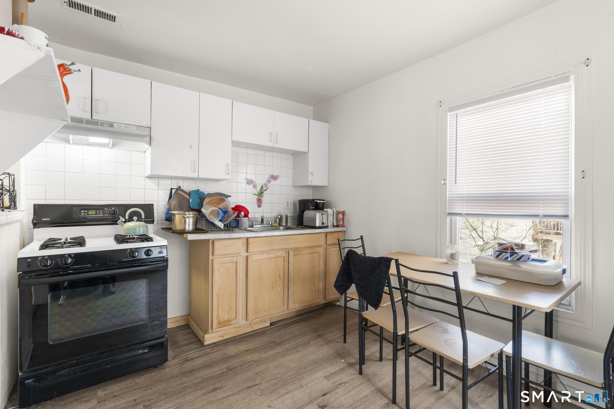 77 Monroe Street New Haven CT 06513