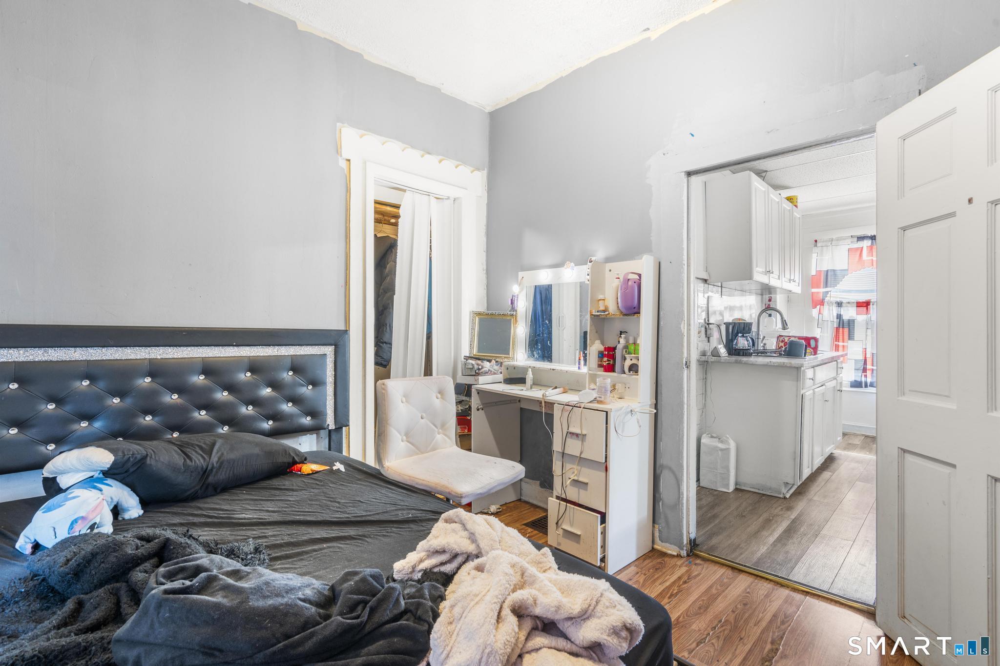 77 Monroe Street New Haven CT 06513