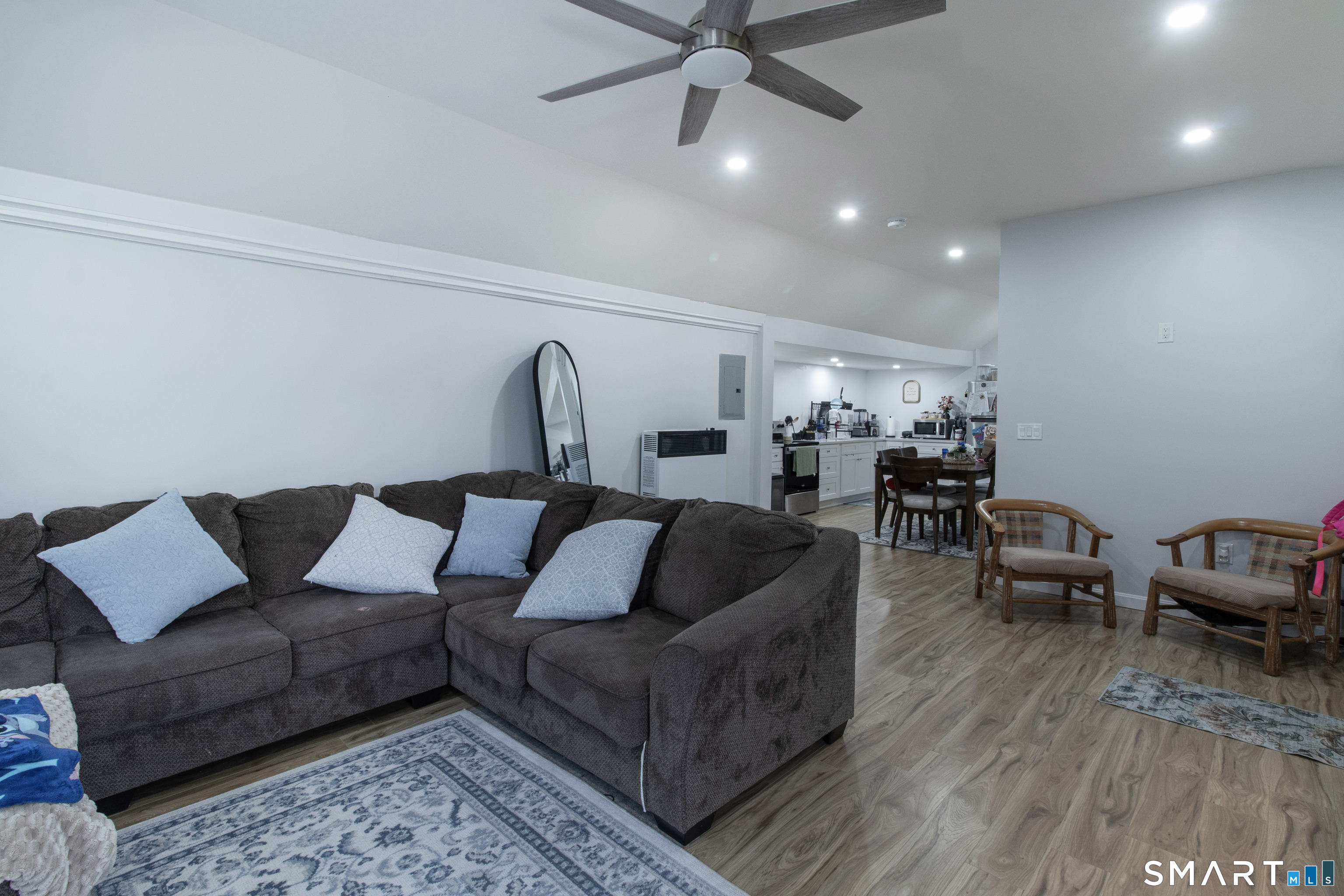 296 East Main Street Clinton CT 06413