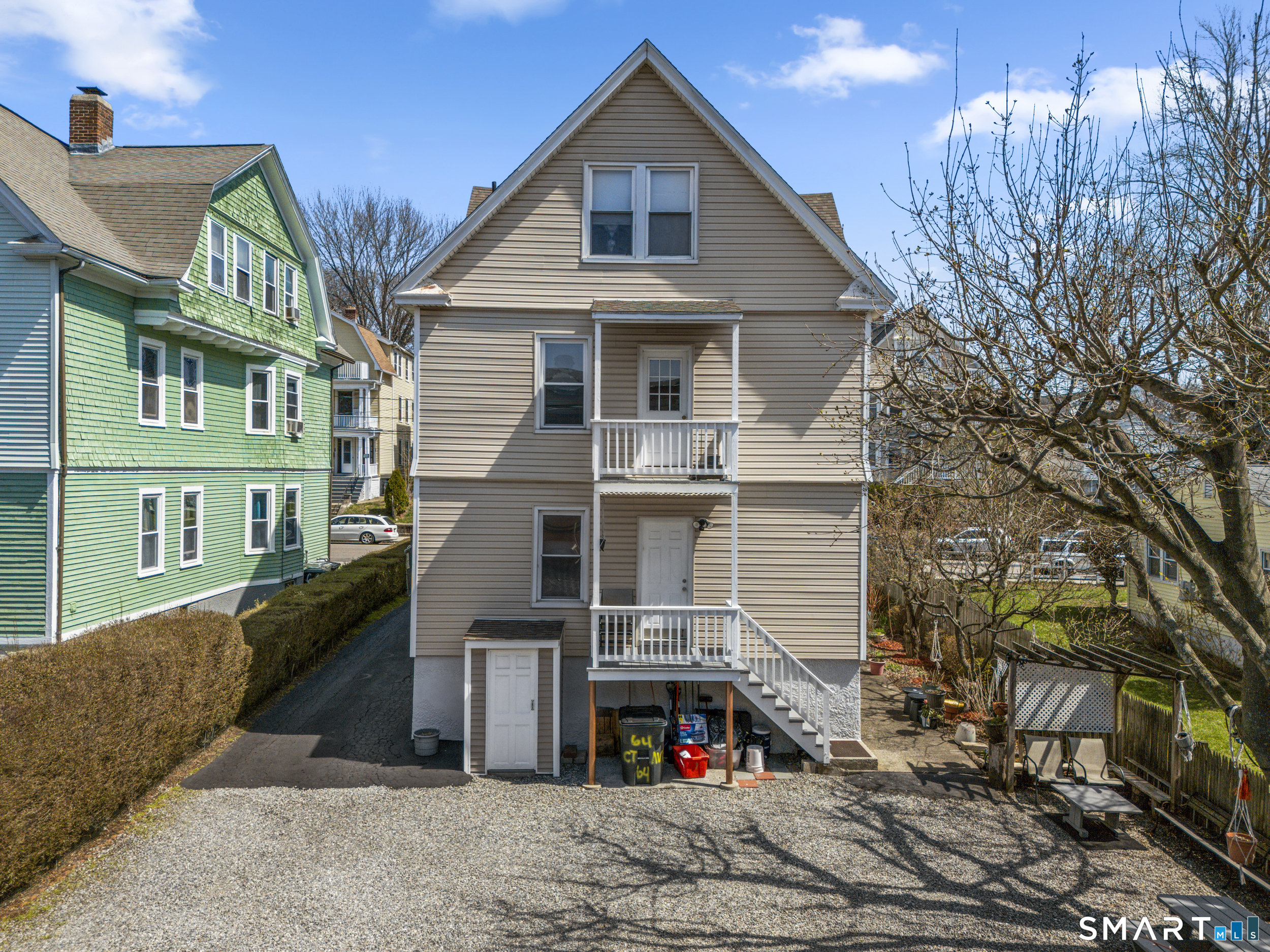 64 Connecticut Avenue New London CT 06320