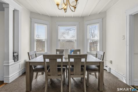 64 Connecticut Avenue New London CT 06320