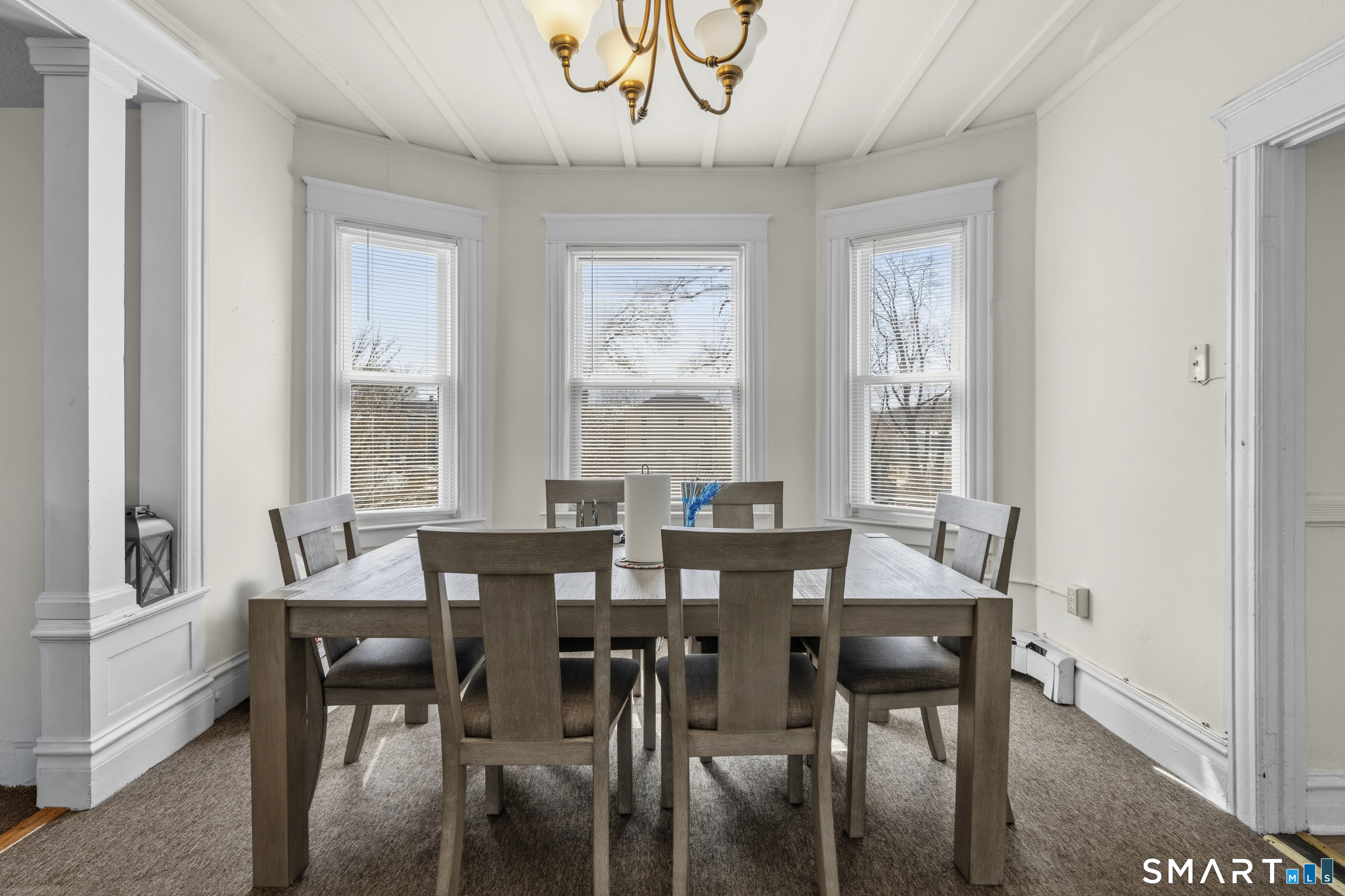 64 Connecticut Avenue New London CT 06320