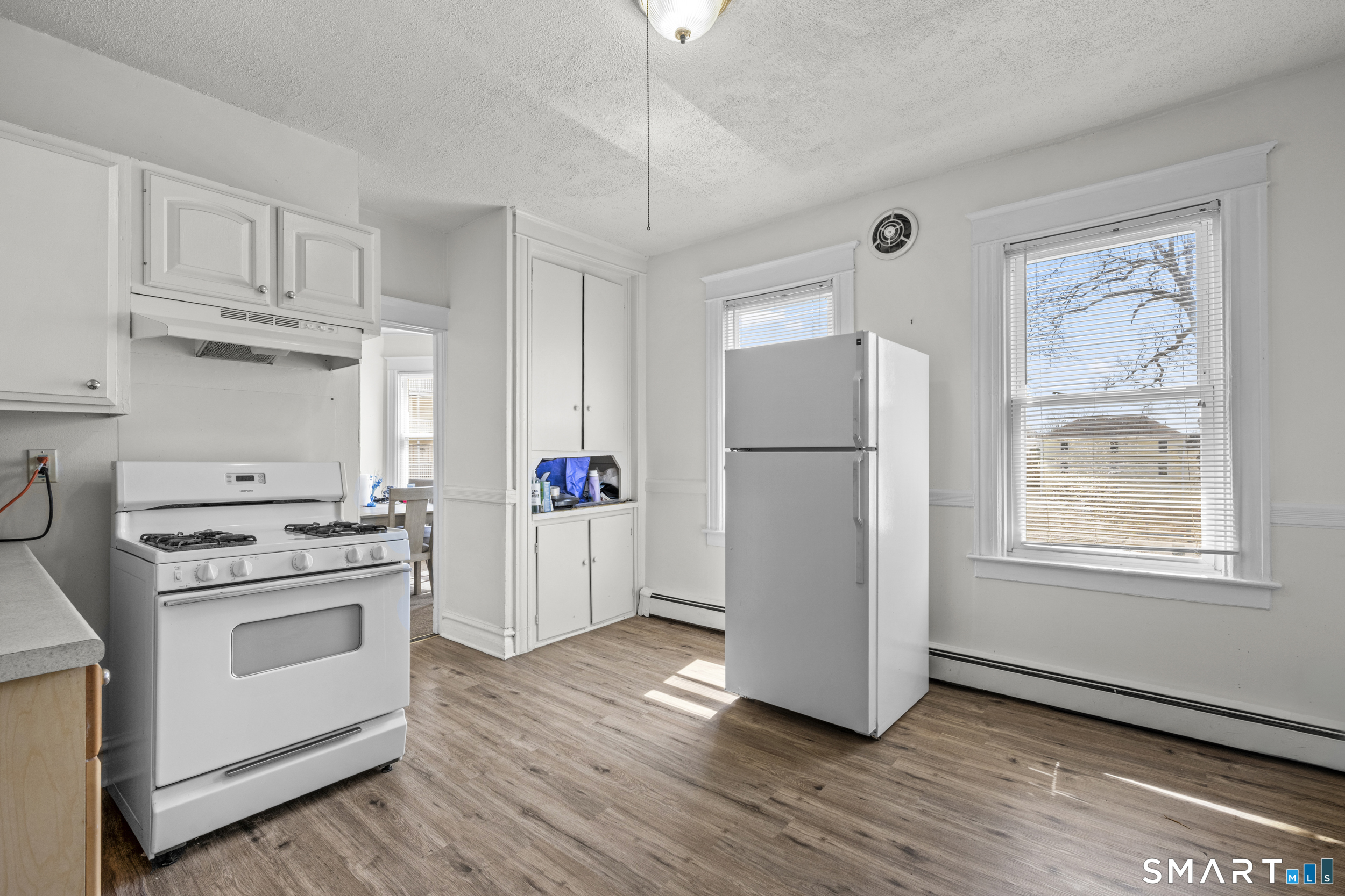 64 Connecticut Avenue New London CT 06320