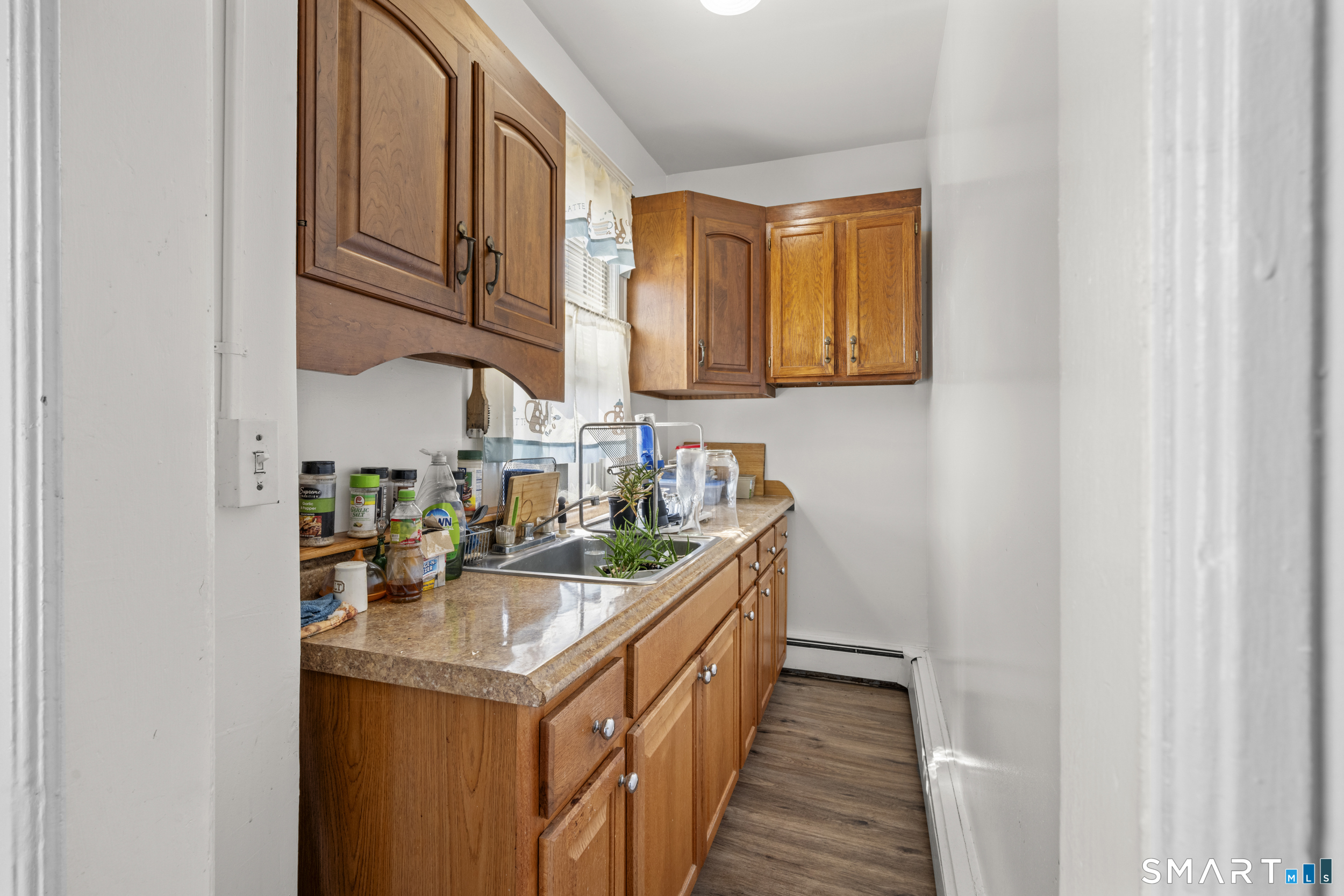64 Connecticut Avenue New London CT 06320