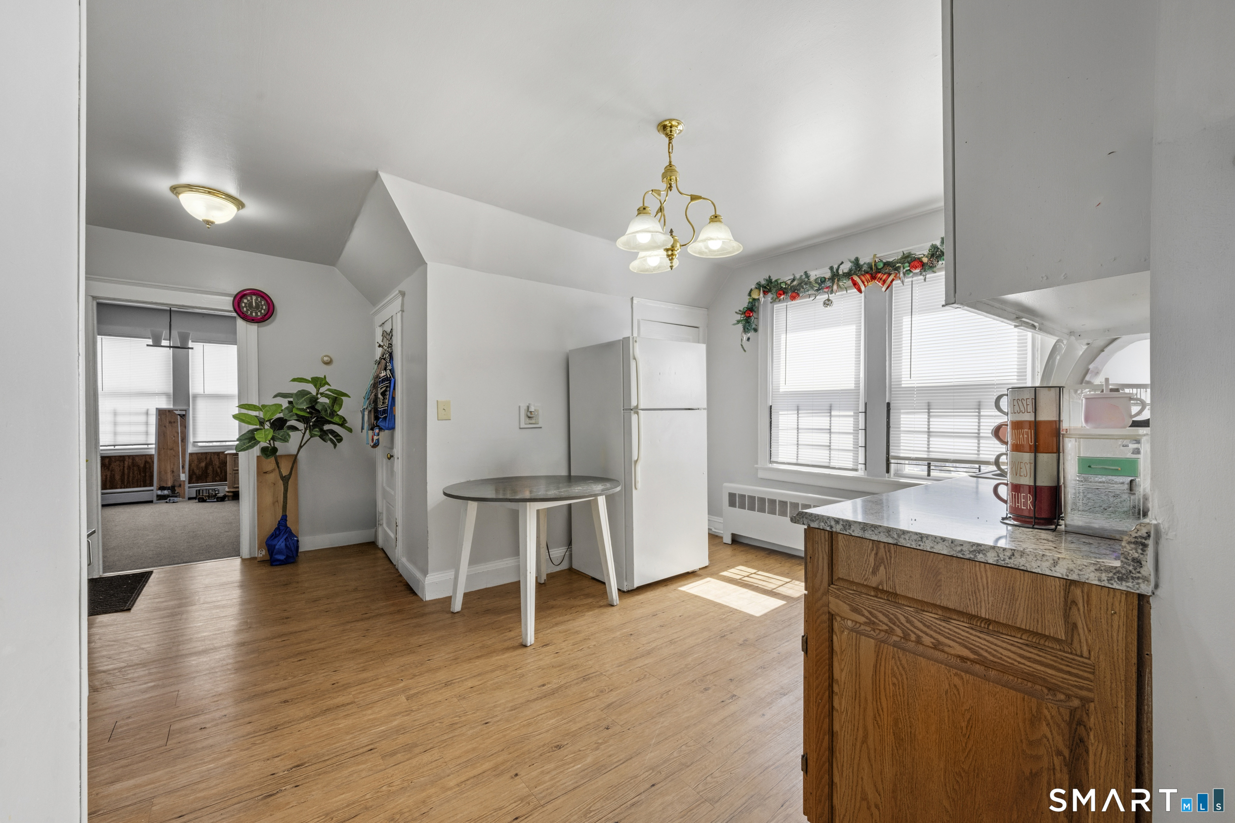 64 Connecticut Avenue New London CT 06320