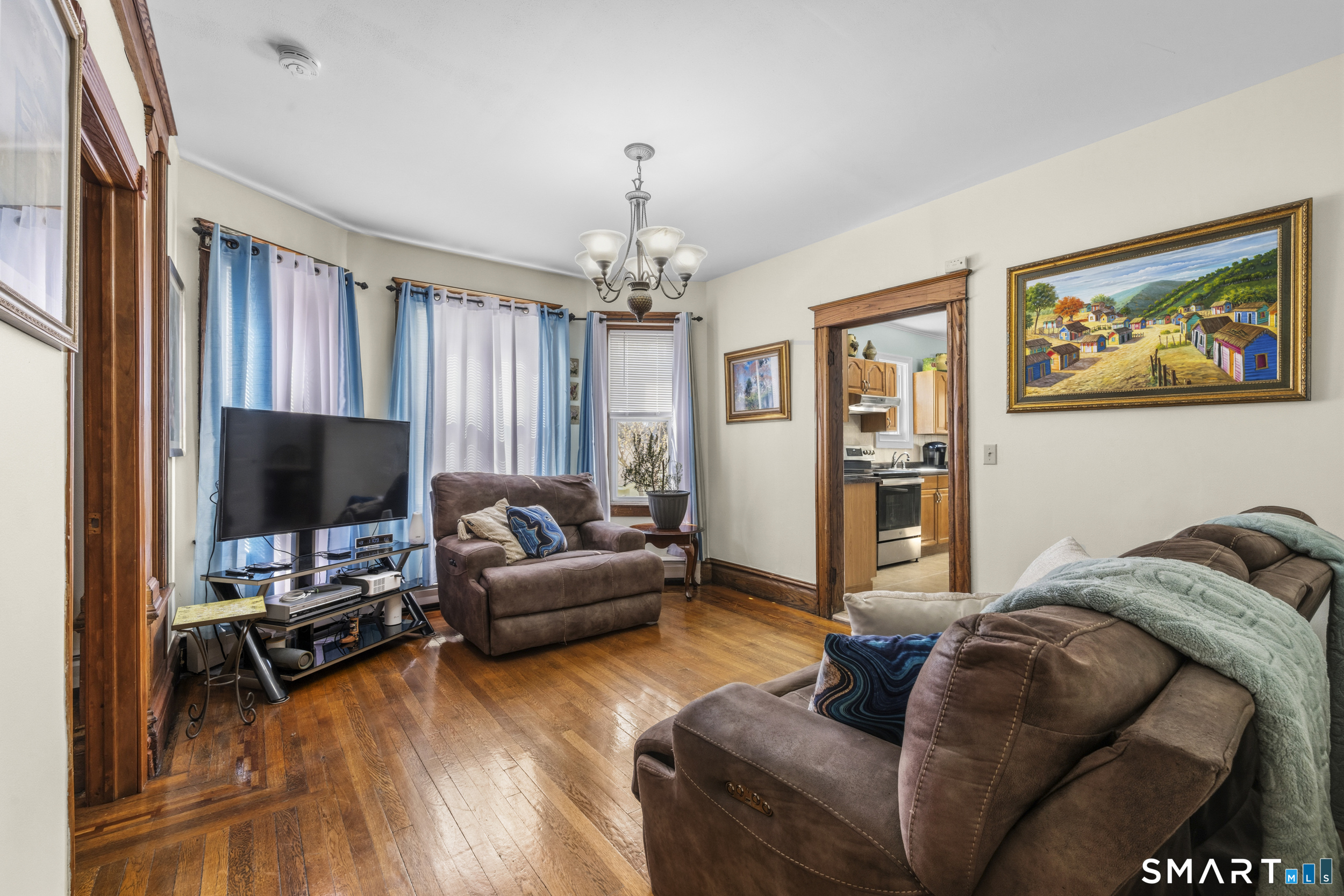 64 Connecticut Avenue New London CT 06320