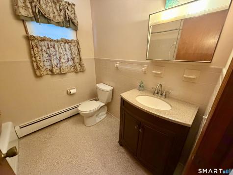 1130-B Blue Hills Avenue Bloomfield CT 06002