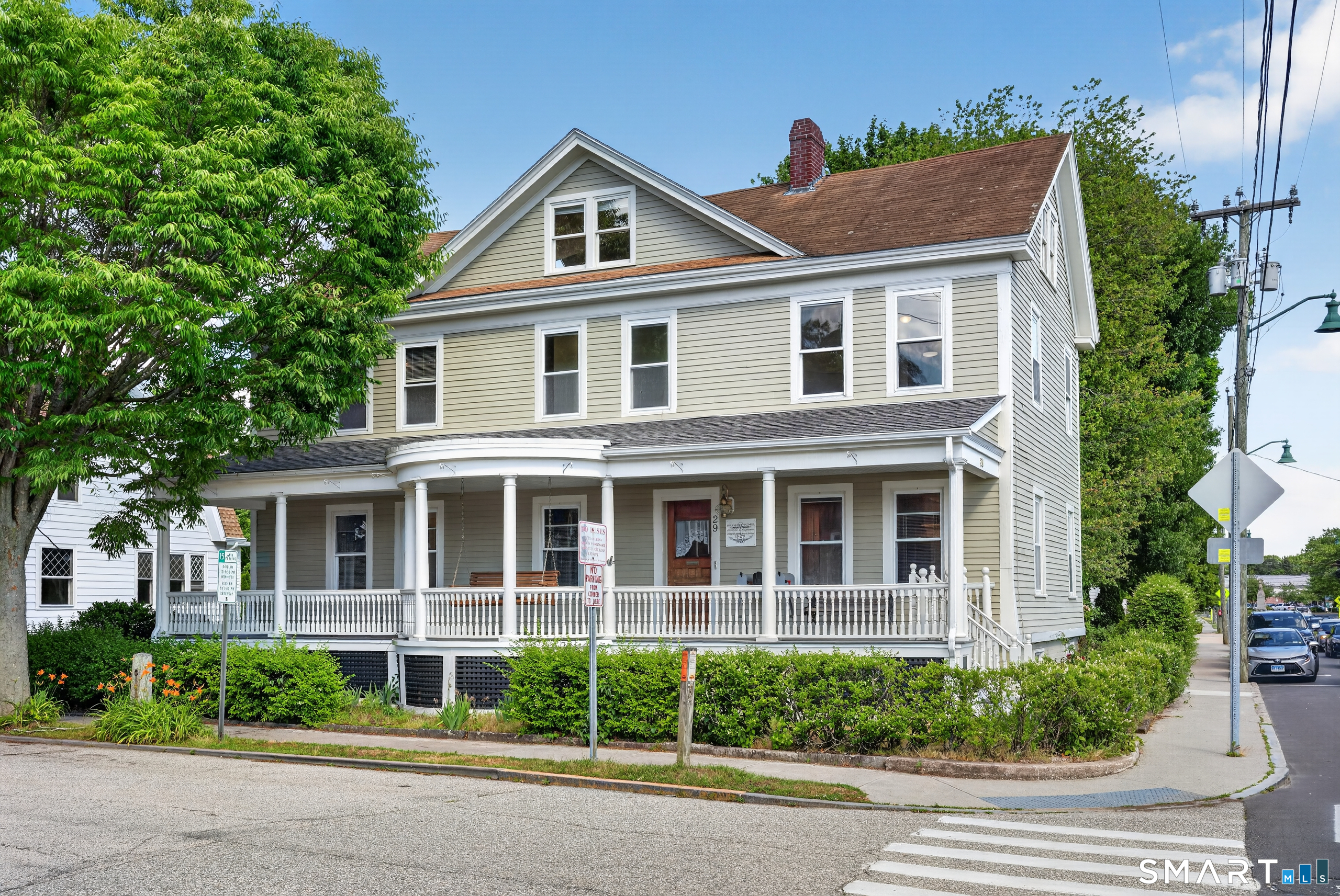 29 Willow Street Stonington CT 06378