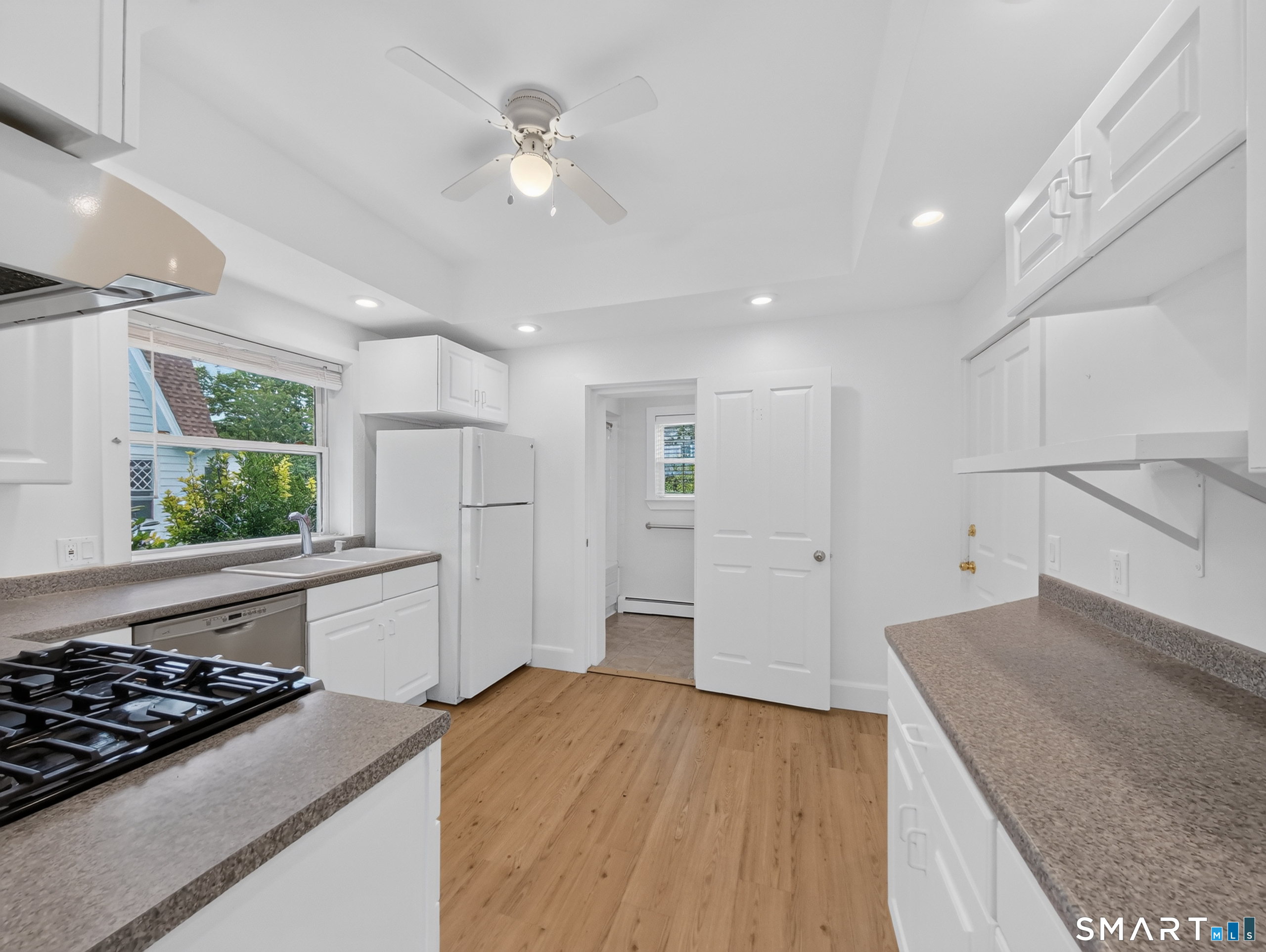 29 Willow Street Stonington CT 06378