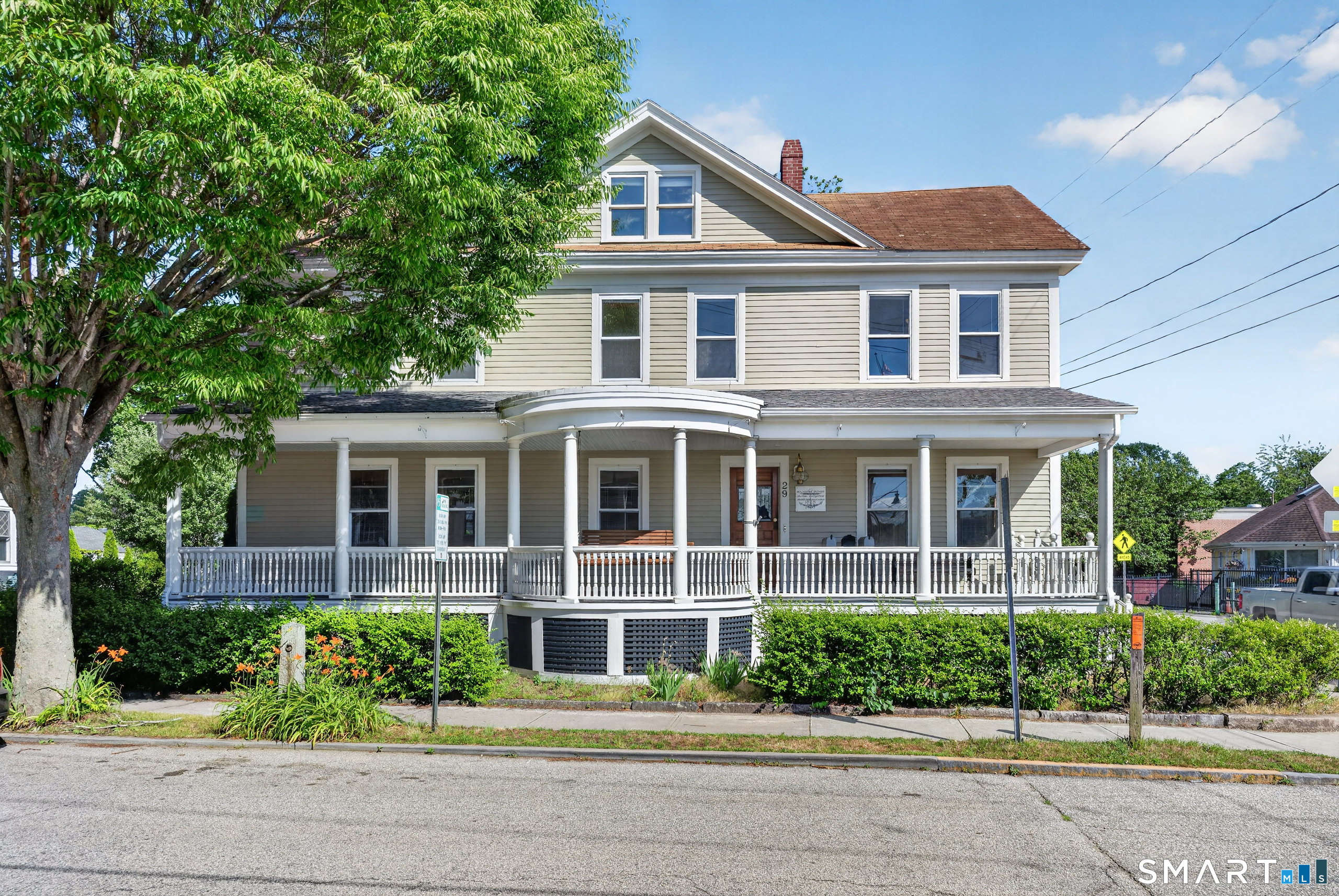 29 Willow Street Stonington CT 06378