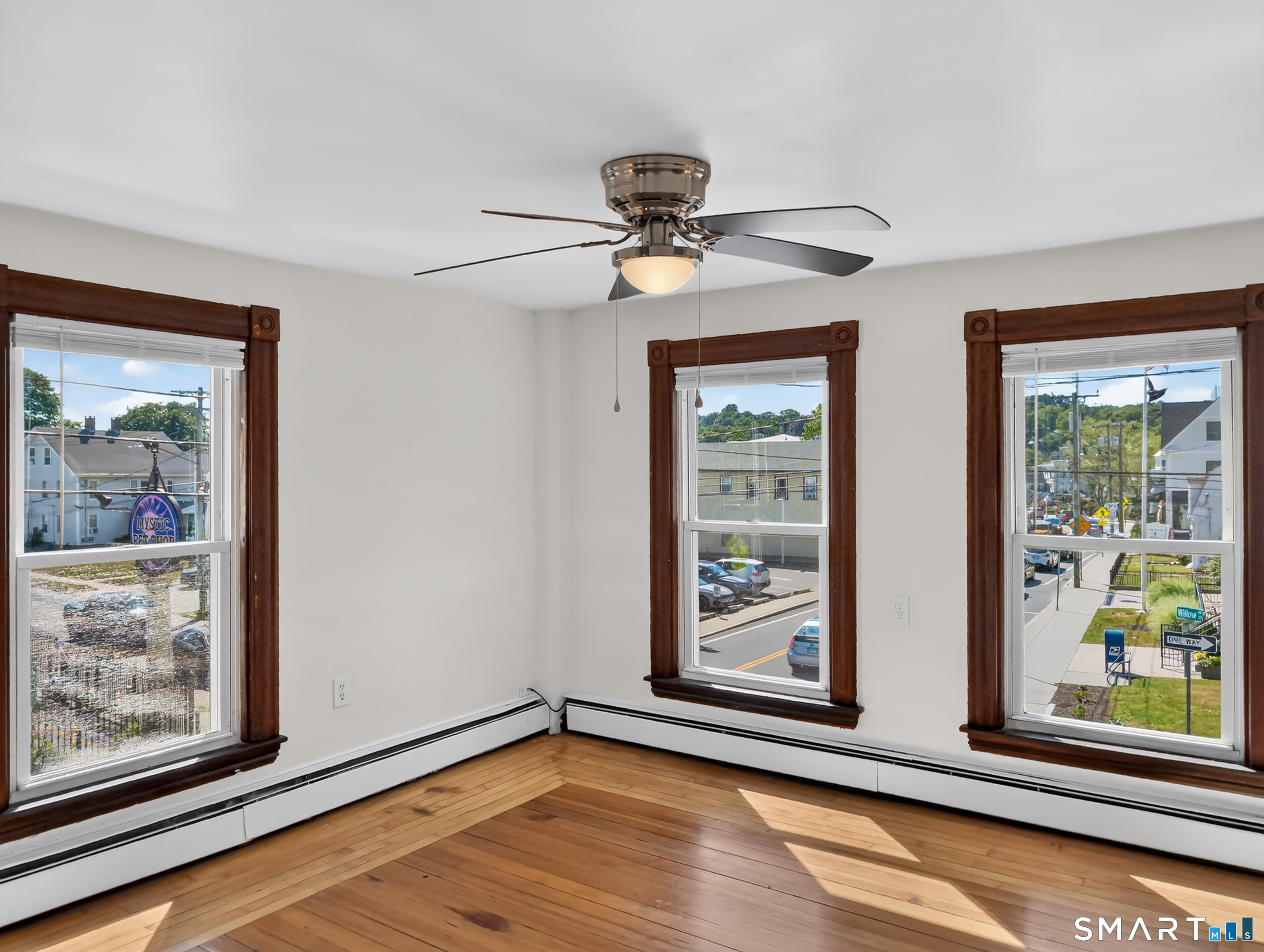 29 Willow Street Stonington CT 06378
