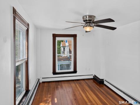 29 Willow Street Stonington CT 06378