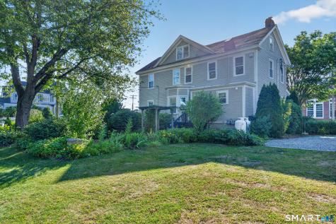 29 Willow Street Stonington CT 06378