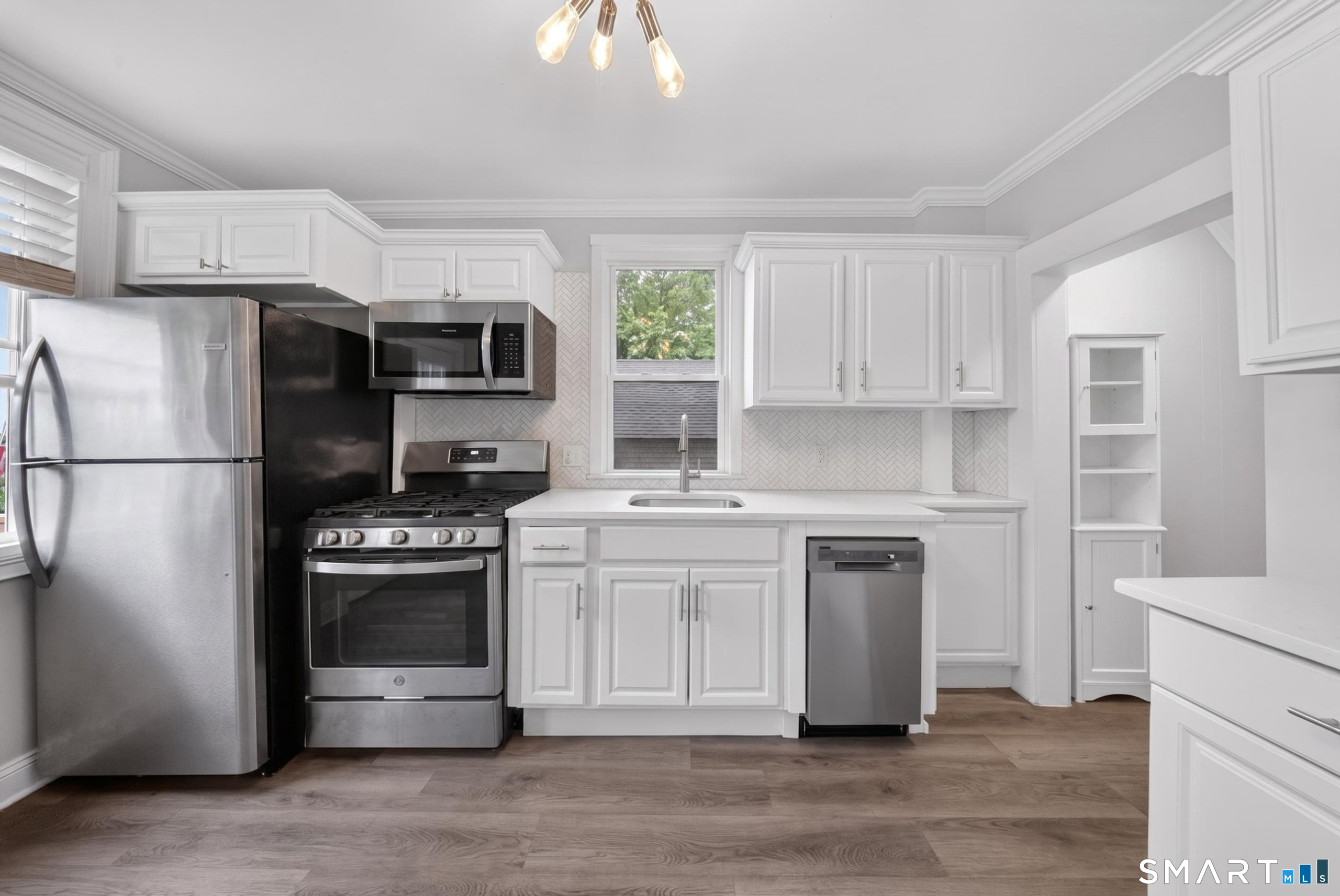 241 Old Stratfield Road Fairfield CT 06825