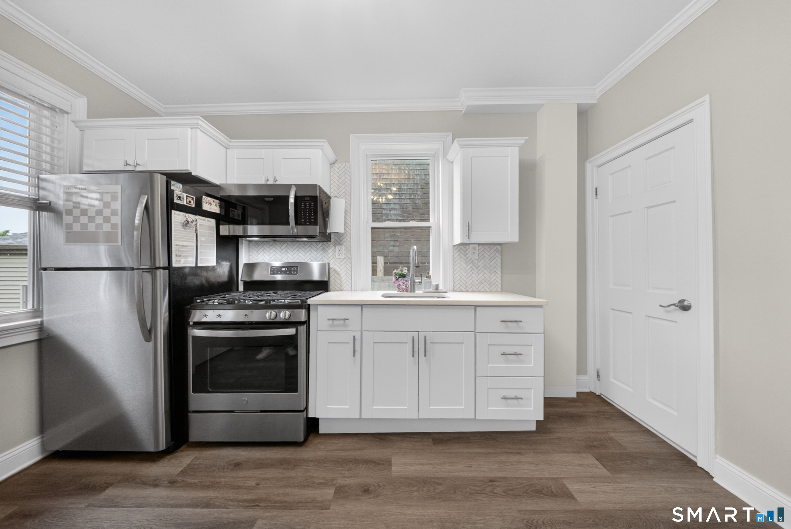 241 Old Stratfield Road Fairfield CT 06825