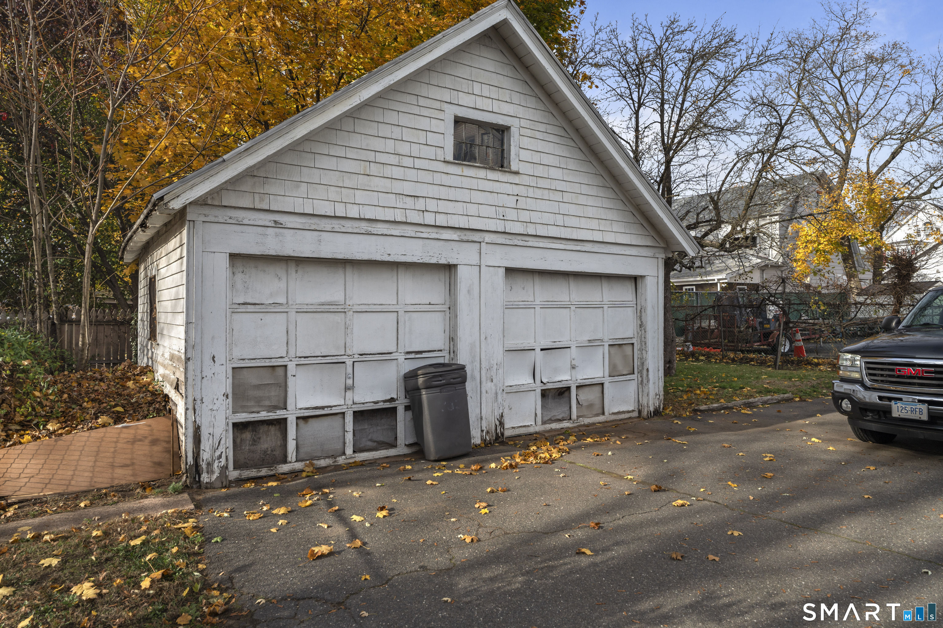 1422 Dixwell Avenue Hamden CT 06514