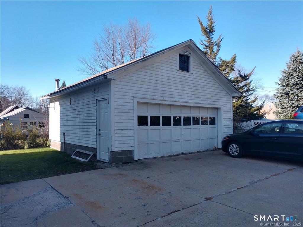 73 Park Avenue Enfield CT 06082