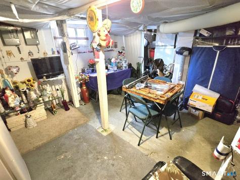 260-262 Burnside Avenue East Hartford CT 06108
