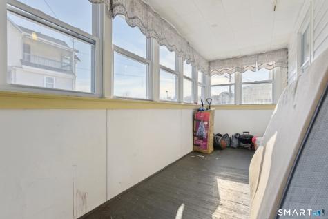 31 Grand Street New London CT 06320