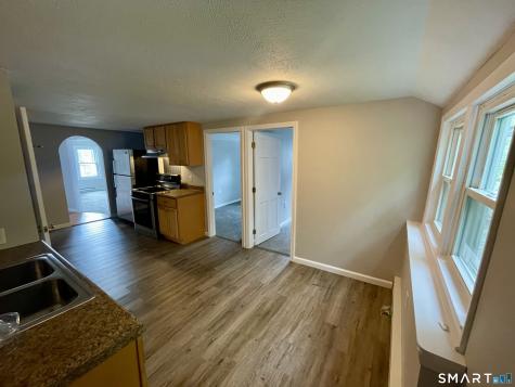 31 Grand Street New London CT 06320