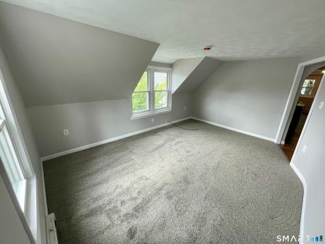 31 Grand Street New London CT 06320