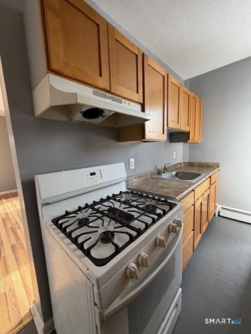 41,45,51 Bedford Street Hartford CT 06120
