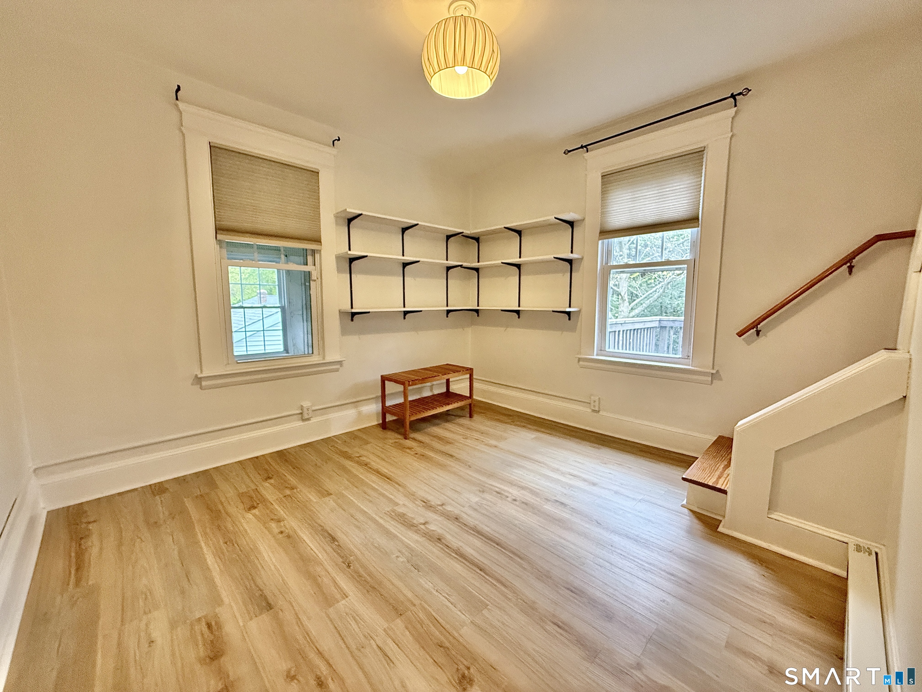 31 Hillcrest Avenue Waterbury CT 06705