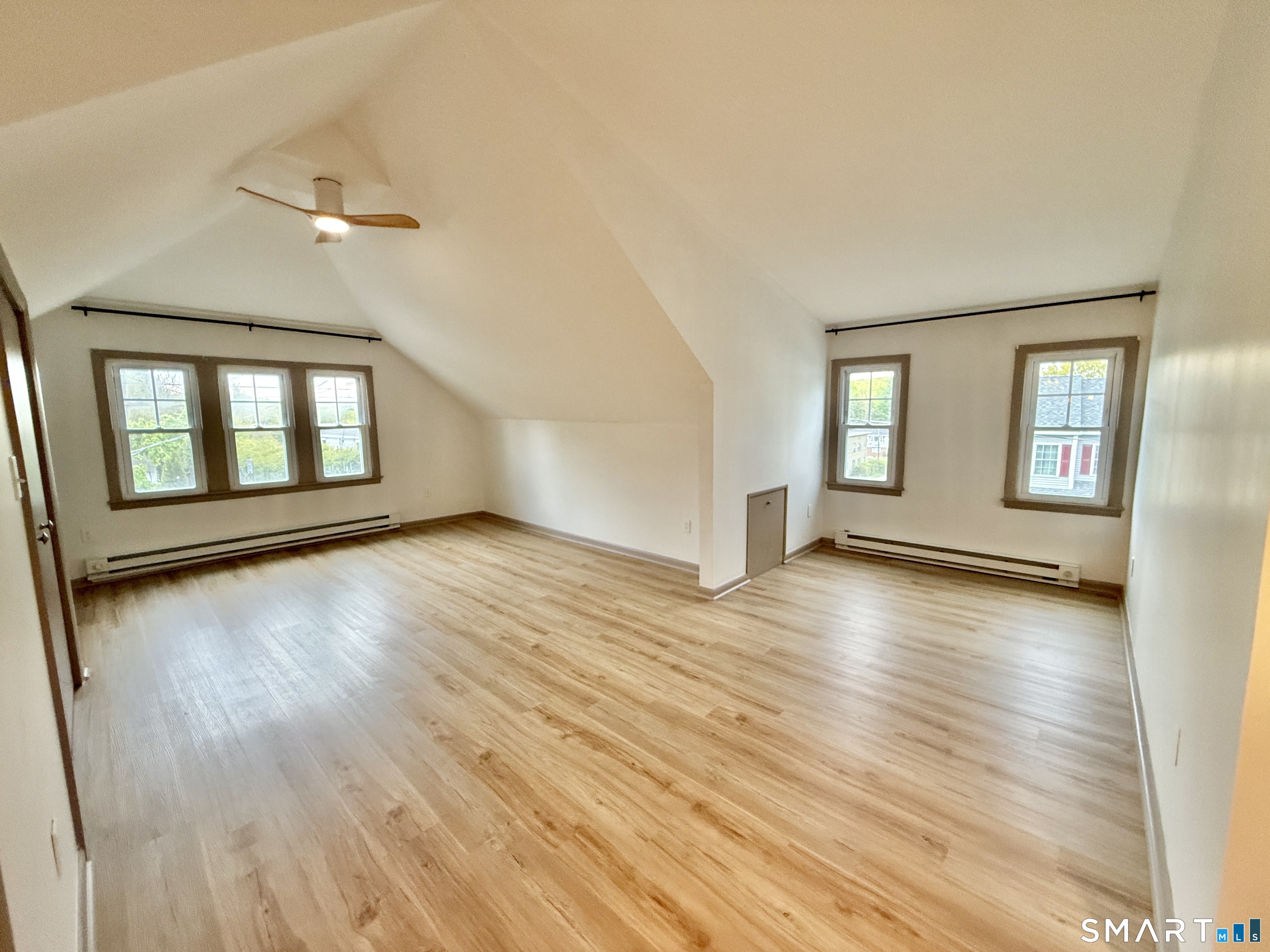 31 Hillcrest Avenue Waterbury CT 06705