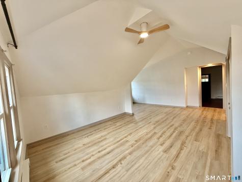 31 Hillcrest Avenue Waterbury CT 06705