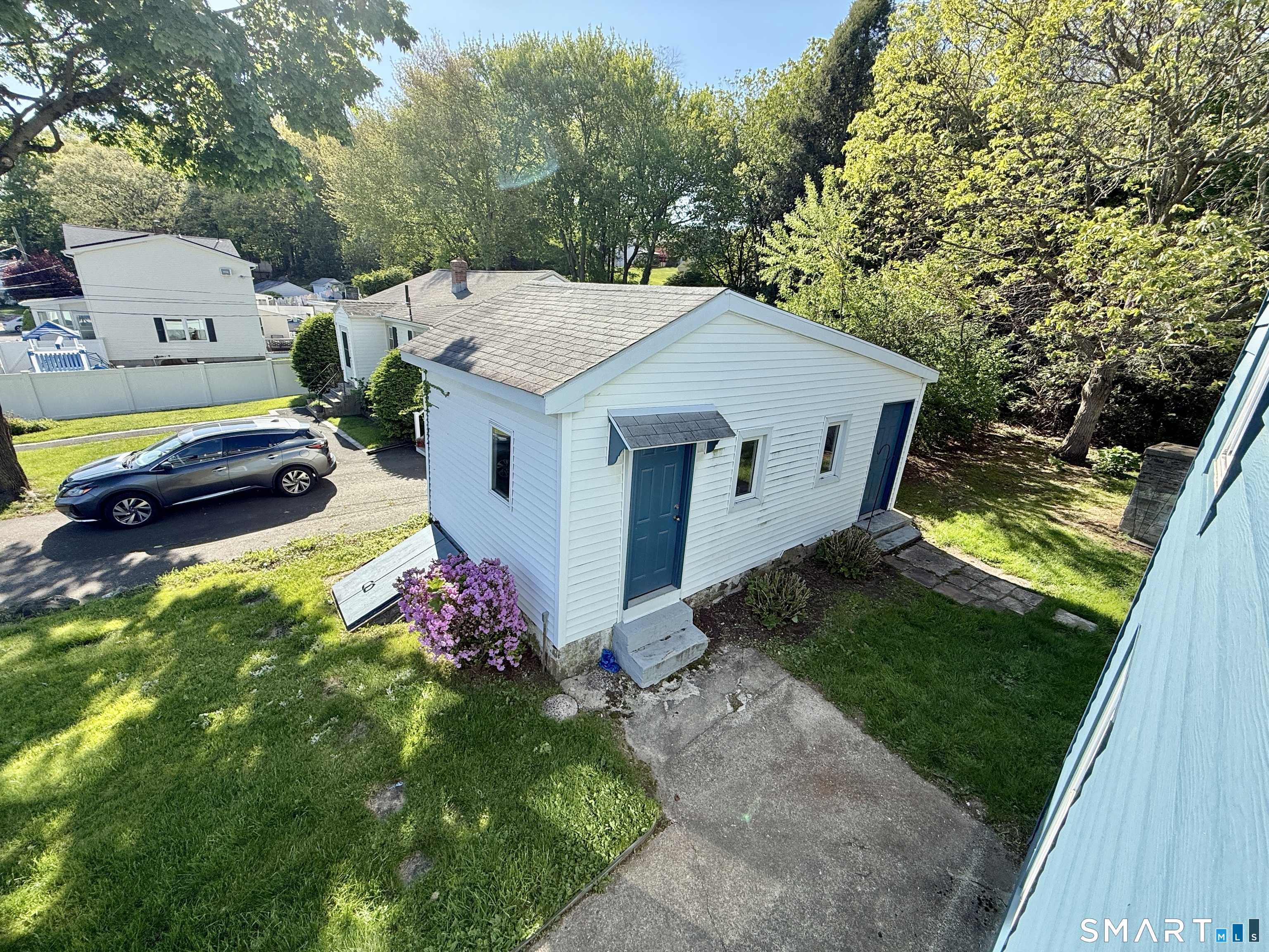 31 Hillcrest Avenue Waterbury CT 06705