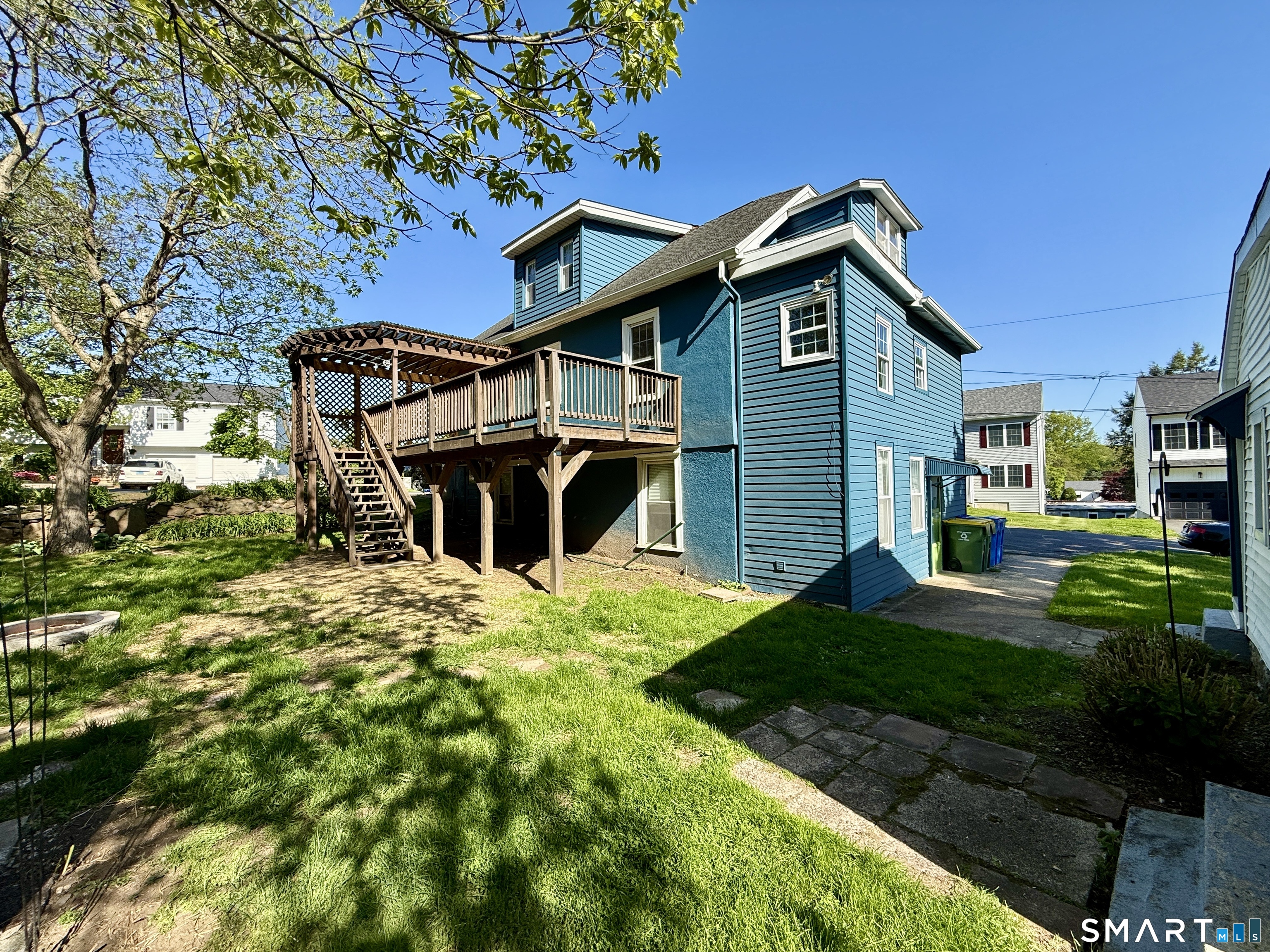 31 Hillcrest Avenue Waterbury CT 06705