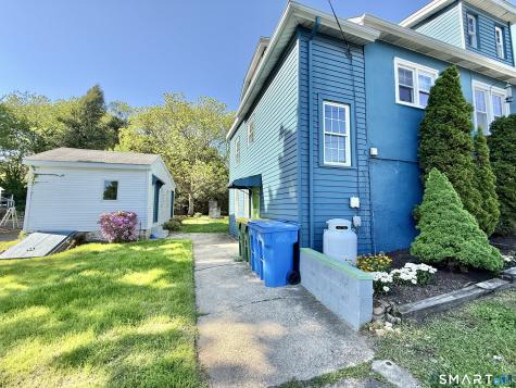 31 Hillcrest Avenue Waterbury CT 06705