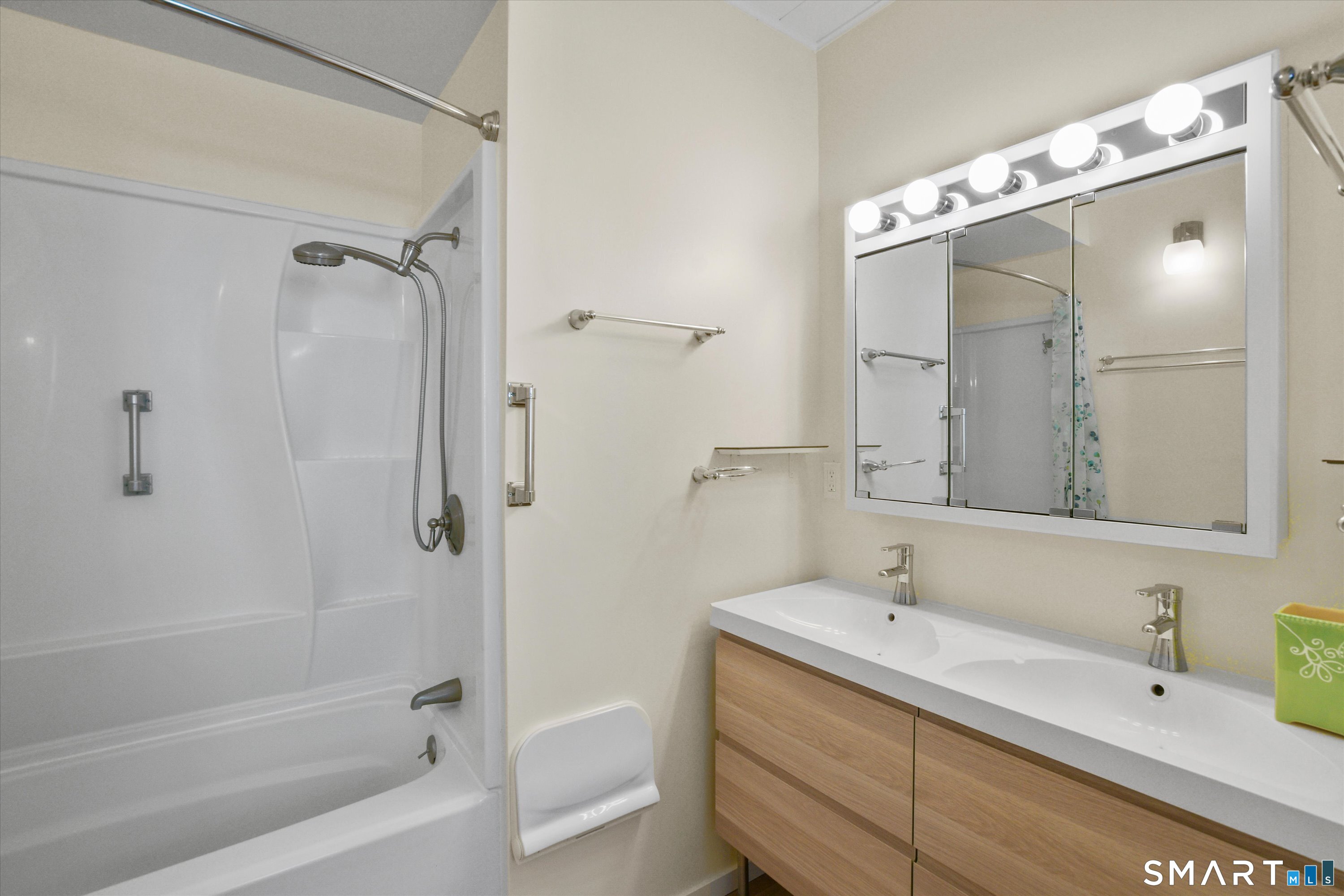 25 Hickok Avenue Bethel CT 06801