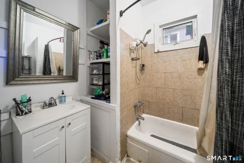 458 First Avenue West Haven CT 06516