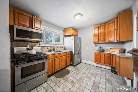 458 First Avenue West Haven CT 06516