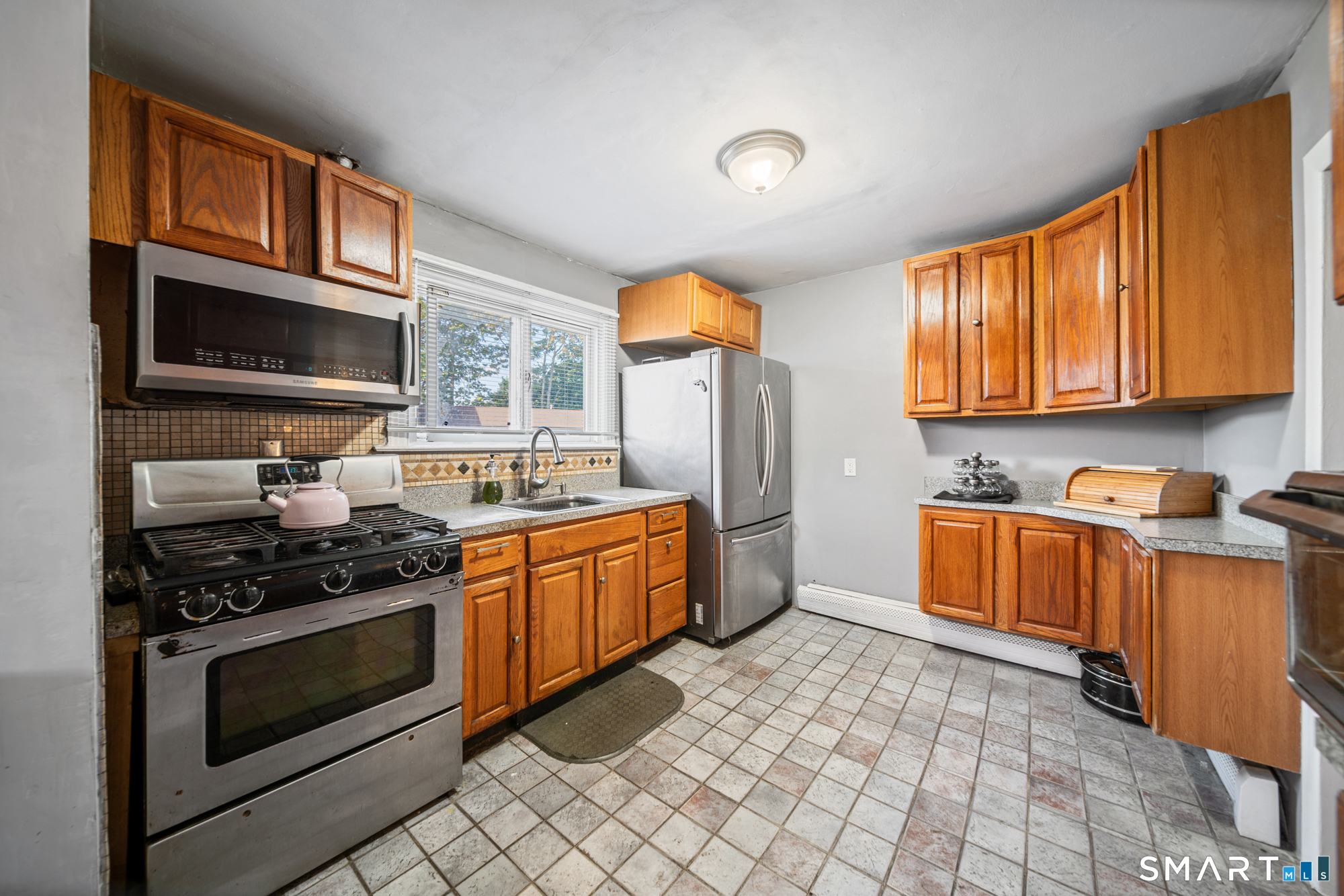 458 First Avenue West Haven CT 06516