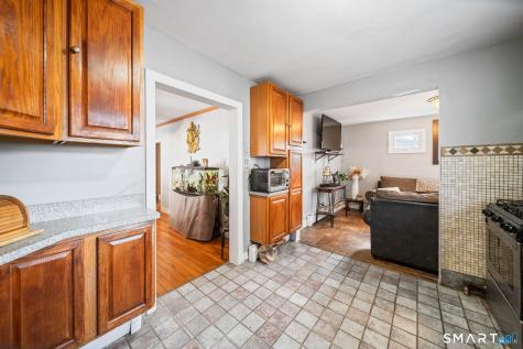 458 First Avenue West Haven CT 06516