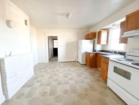 835 Bank Street New London CT 06320