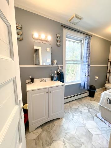 835 Bank Street New London CT 06320