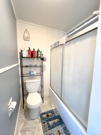 835 Bank Street New London CT 06320