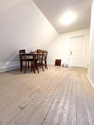 835 Bank Street New London CT 06320