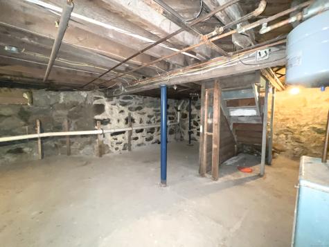 835 Bank Street New London CT 06320