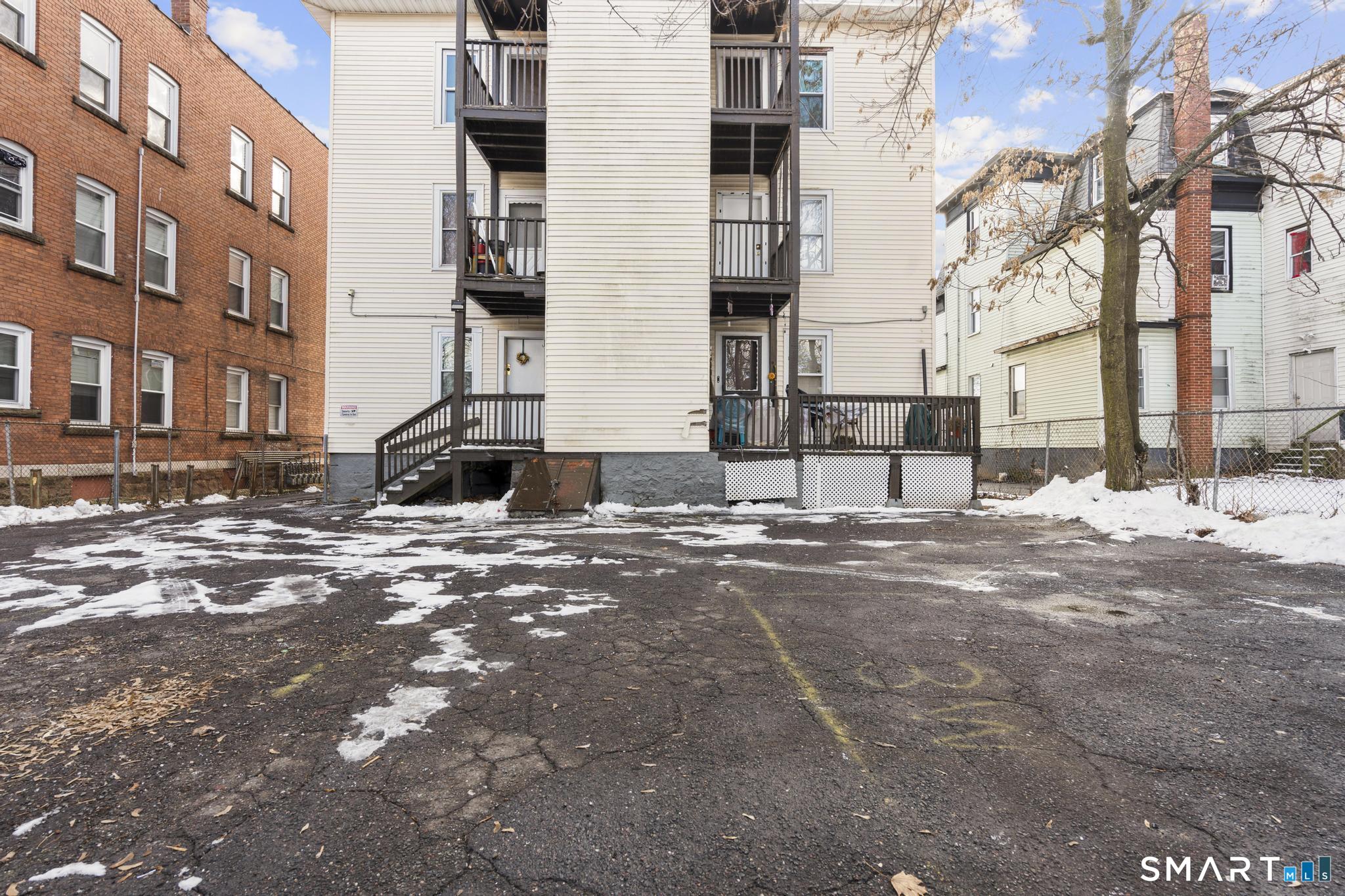 10 Warner Street Hartford CT 06114
