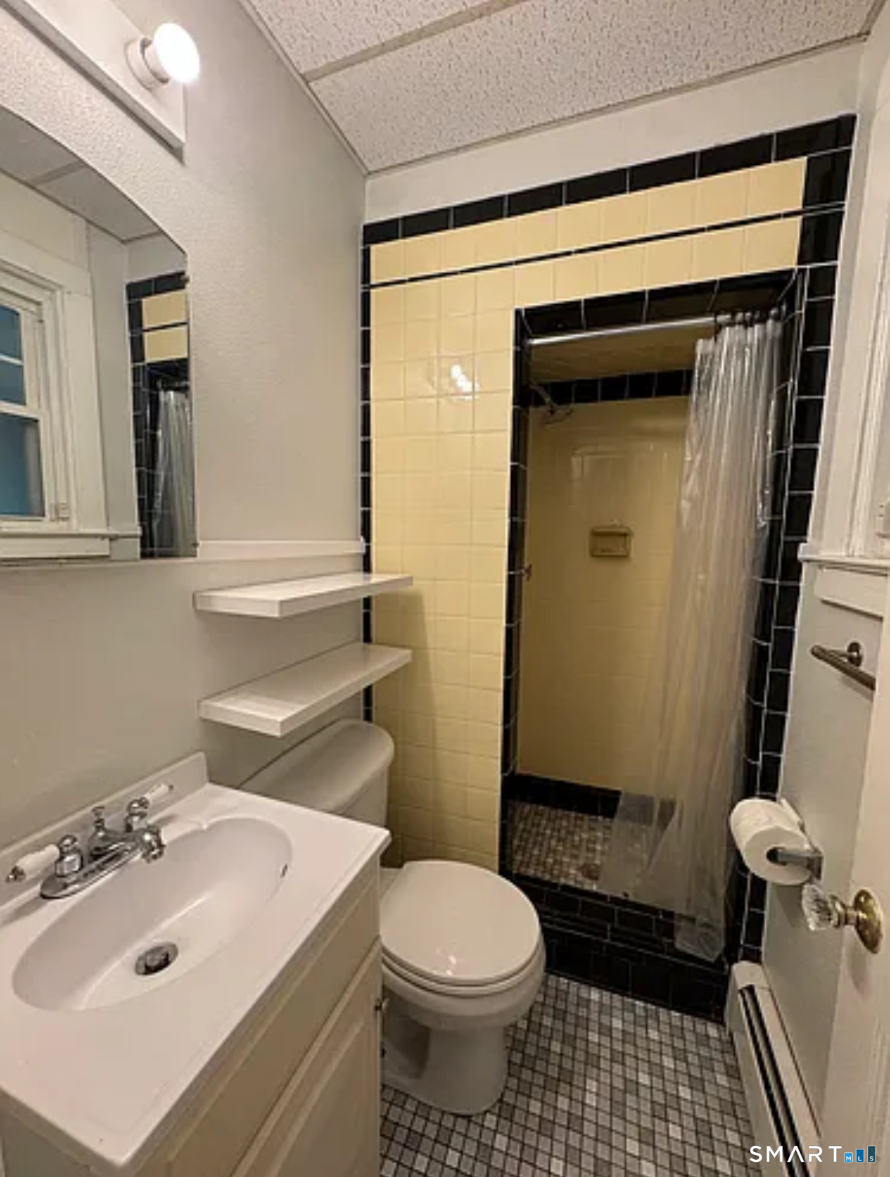 227 Broadway Norwich CT 06360