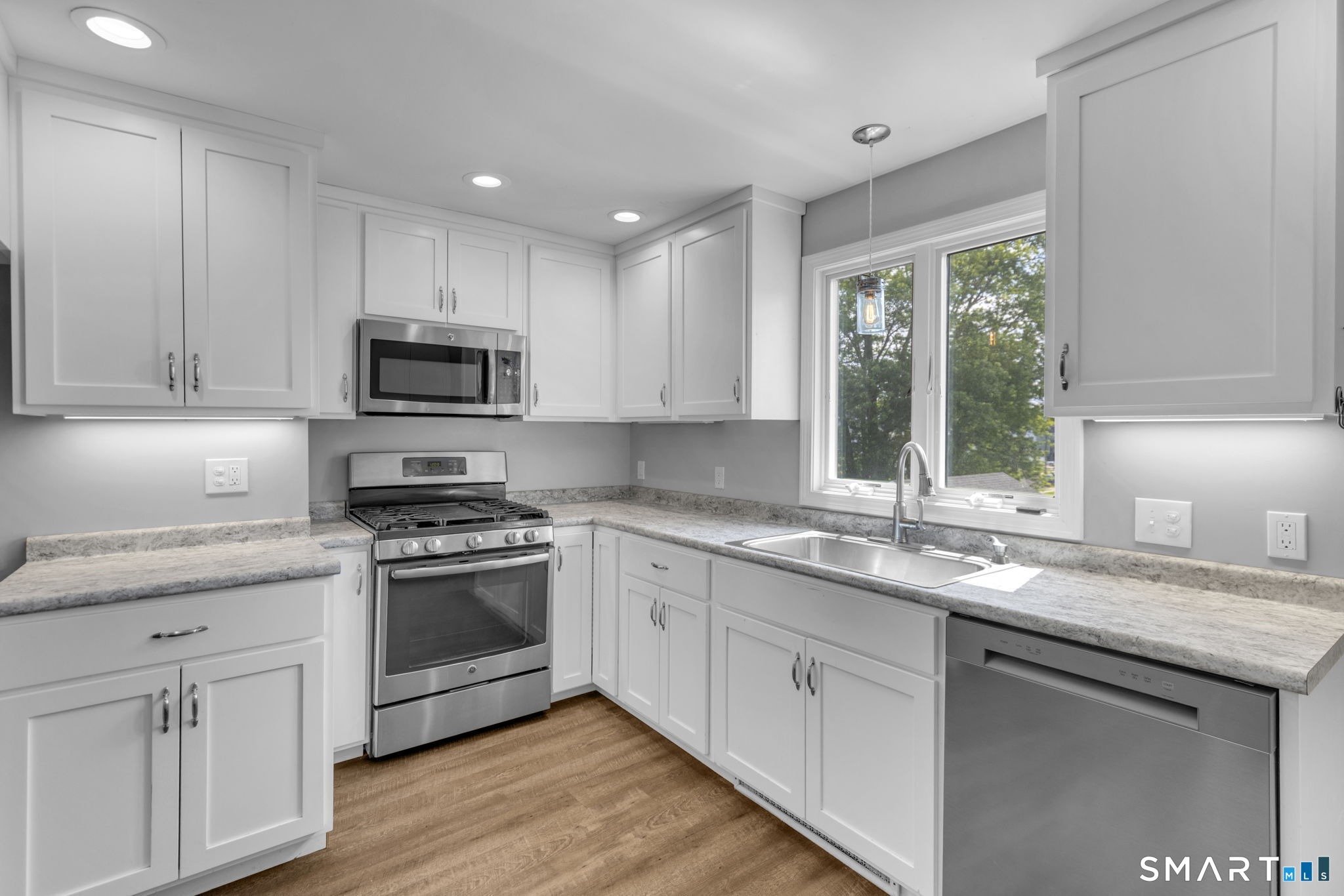 47 Kingswood Road West Hartford CT 06119